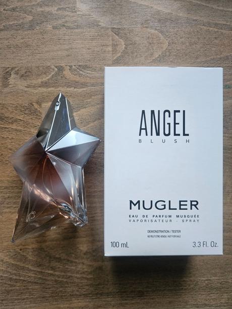 Mugler -angel blush,