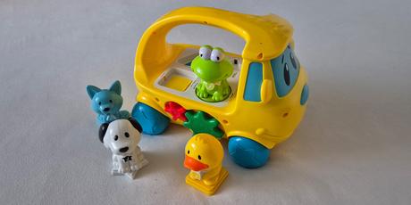 Dodávka so zvieratkami, veselá farma, kufor, 