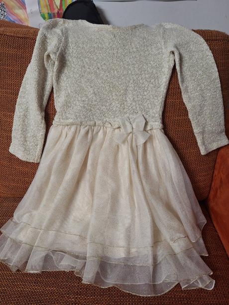Parádnica 7r, zara,122