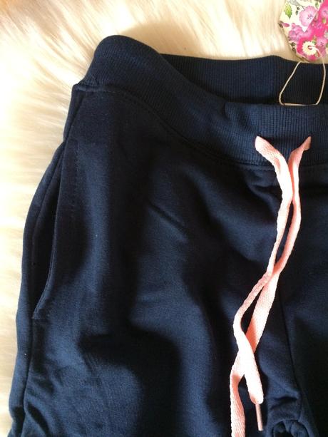 Dievčenské tepláky - viac farieb a veľkostí., kugo,140 / 152