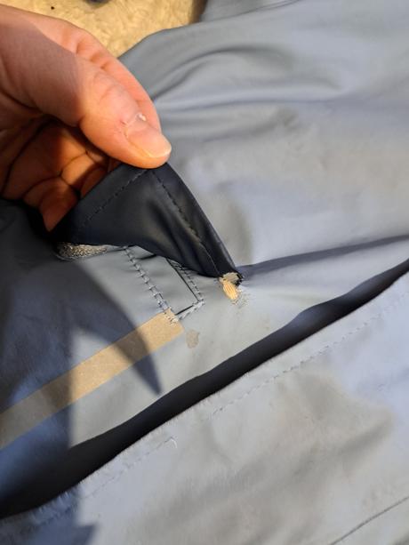 Bunda do dažďa, 86