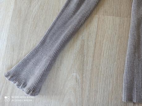 Svetrík s perlickou, l