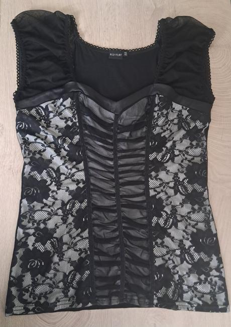 Čierny čipkovaný top bodyflirt, bonprix,40