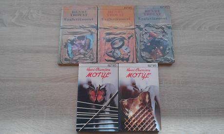 Knihy z edície retro,