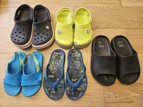 Detské šľapky a žabky, 27