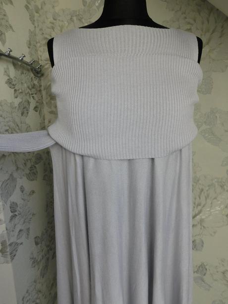 Pekne trendy štylove šaty, 38