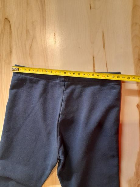 Tmavomodré legíny, f&f,110