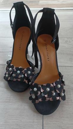 Dámske sandále, 35