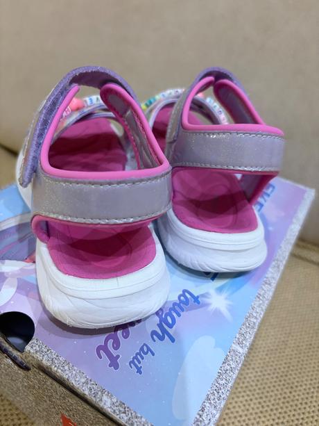 Skechers sandálky, skechers,32