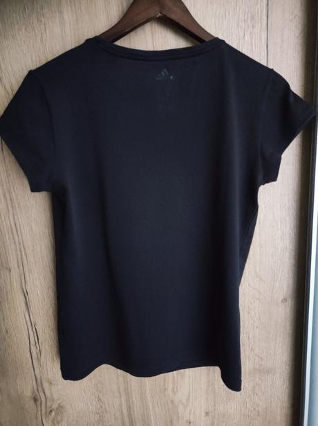 Kvalitné športové tričko, adidas,s