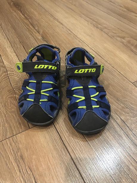 Sandálky lotto, lotto,25