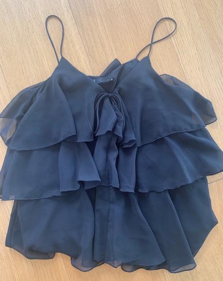 Zara čierne tielko s volanikmi s, zara,s