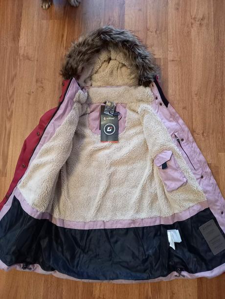 Športová bunda, 42