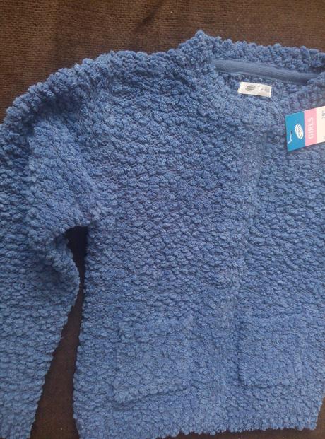 Nenosený svetrík, 116