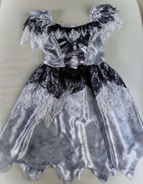 122/128 kostym upírová nevesta+závoj,7-8 r.,