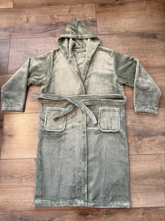 Chlapčenský župan, 164