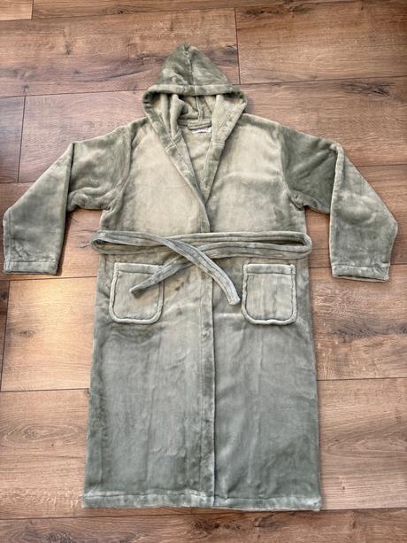 Chlapčenský župan, 164