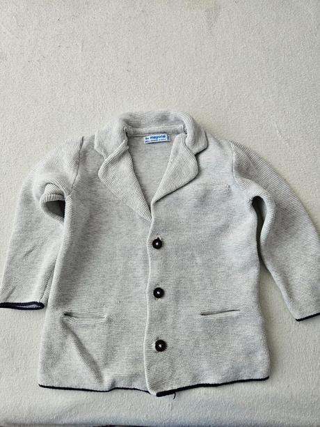 Svetrík/ sako, mayoral,68