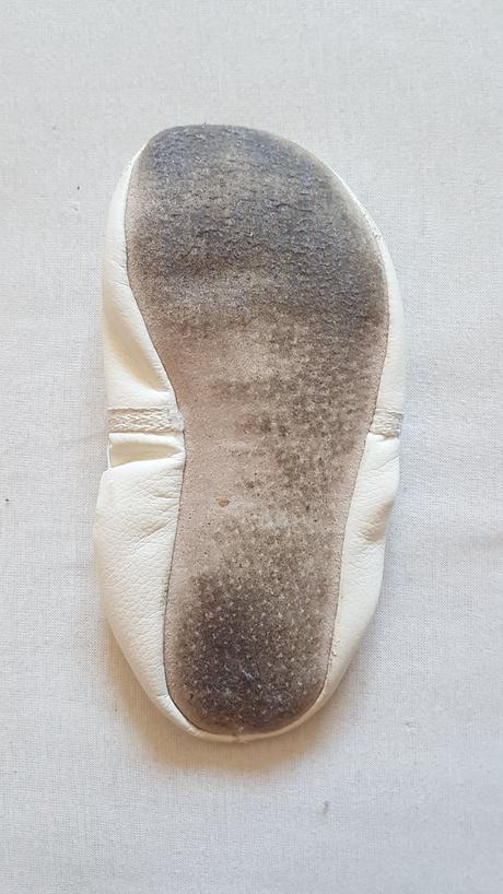 Predám detské kožené baletky zn. mld, 17