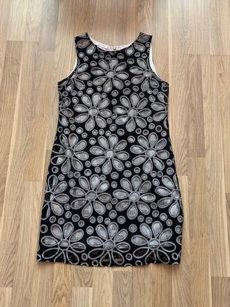 Čierne šaty s kvetmi, promod,xs