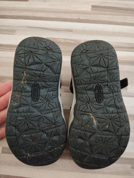 Keen moxie sandále, keen,24