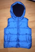 Pár krát oblečená vesta m&s, veľ. 116, marks & spencer,116