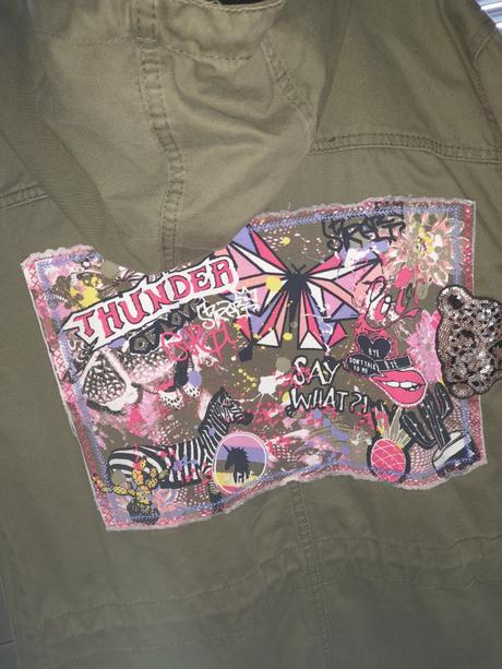 Bunda latkova khaki s aplikaciami, takko,170