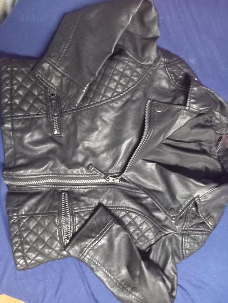 Čierna kozenka, h&m,134