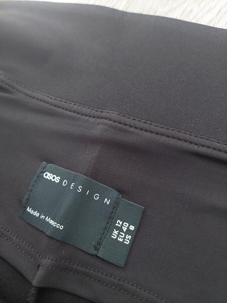 Asos design dámske čierne príležitostné šaty 38/40, 38