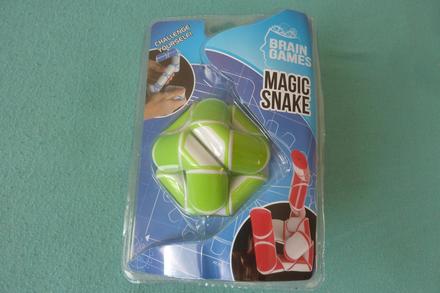 Logická hračka -hlavolam had, 