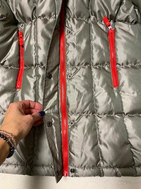 Tmavostrieborná prešívaná vetrovka zn. uncs, l / m