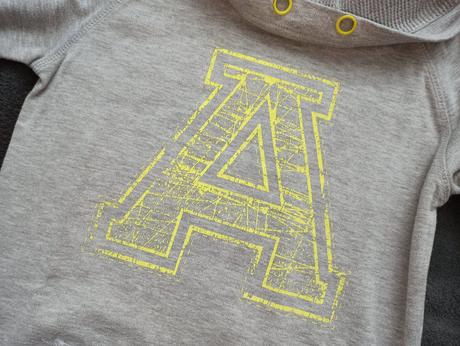 Mikina, colours of the world,xs