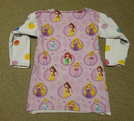 Šaty dievčenské, 104