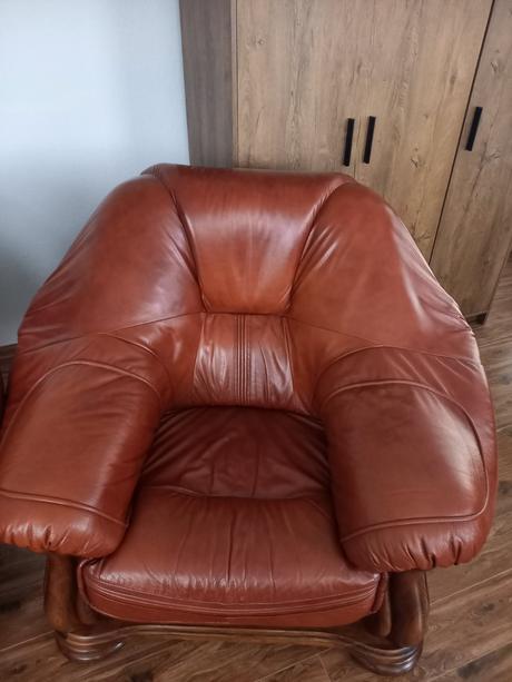 Kožená sedacia suprava, 