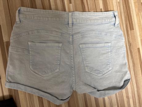Kraťasy xs/s, pull&bear,s