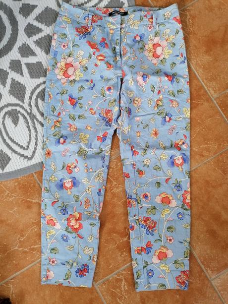 Pekne letne 3/4 nohavice, 40