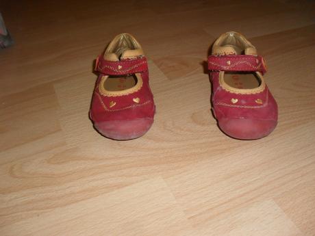 Cervene topanocky, elefanten,20