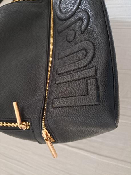 Ruksak liu jo, liu jo