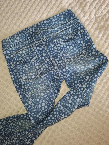 Krásne elastické kvetinové rufle, kiki&koko,116