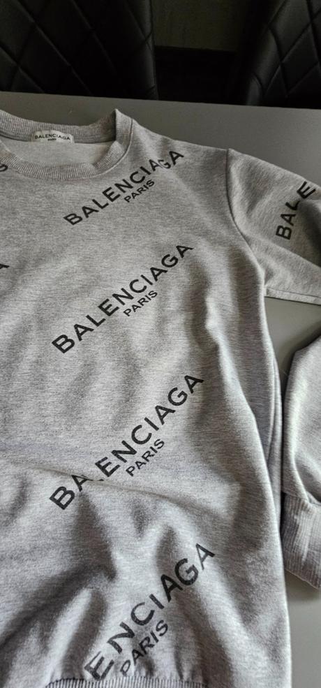 Mikinka balenciaga, s