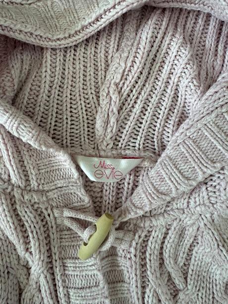 Pletený svetrík miss evie xs/s, xs