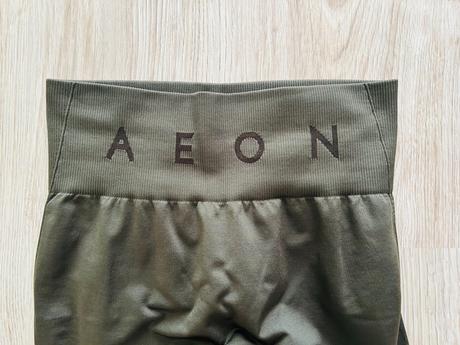 Krásne legíny českej značky aeon athletics, s
