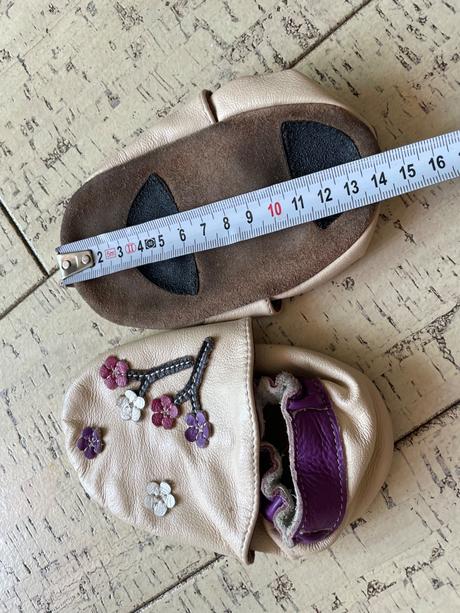 Kožené capačky ekotuptusie 14,5cm, <17