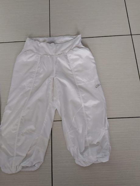 Kratasy nike cierne gratis, nike,s