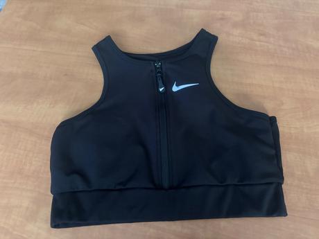 Športová pidprsenka, s