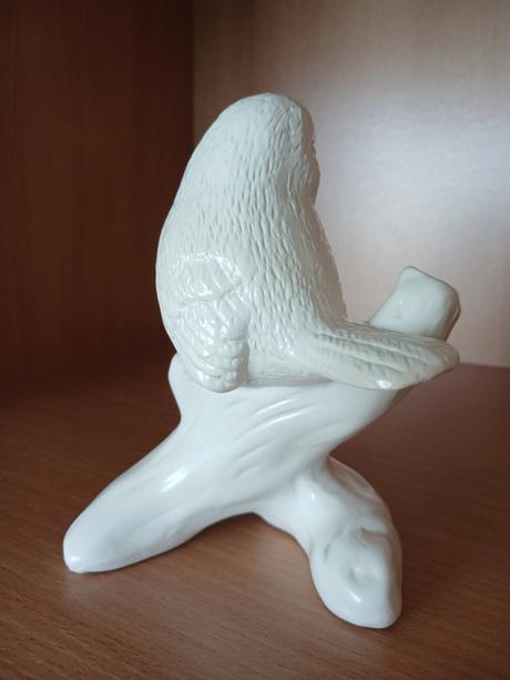 Keramický vtáčik na konári 14 cm,