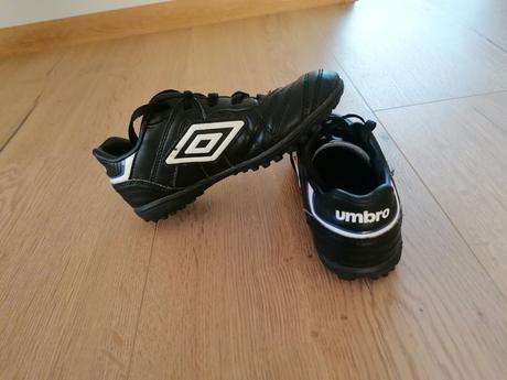 Kopačky umbro, 32