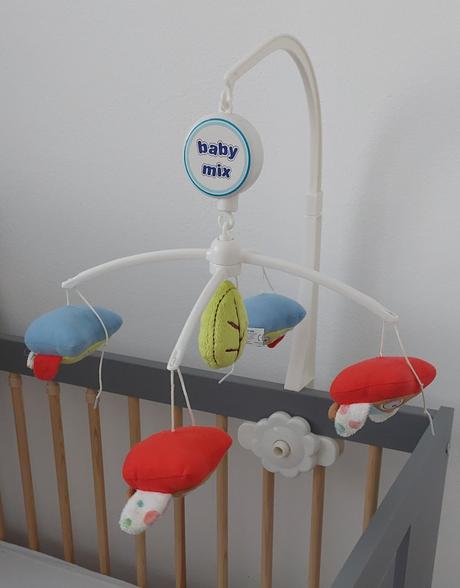 Kolotoč a prebaľovacia podložka sovy, 