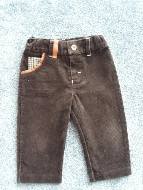 Mencestrove nohavice, 74