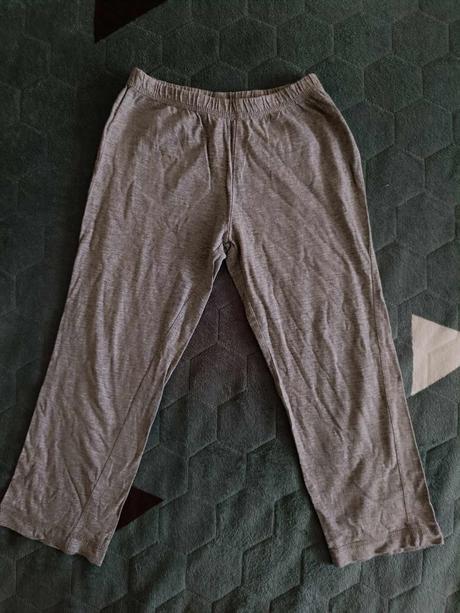 - pyžamo-spodky -, lupilu,98